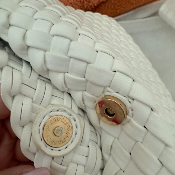 VICI Jessamine Woven Bag  in White - Picture 6 of 7